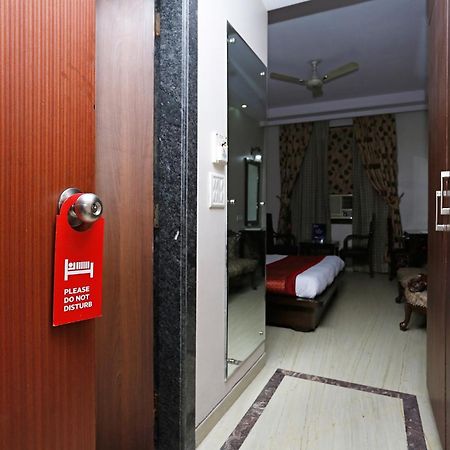 Hotel O Mid Town Delhi  Esterno foto