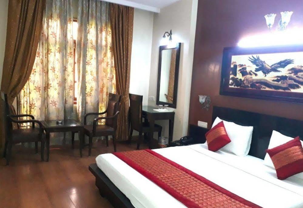 Hotel O Mid Town Delhi  Esterno foto