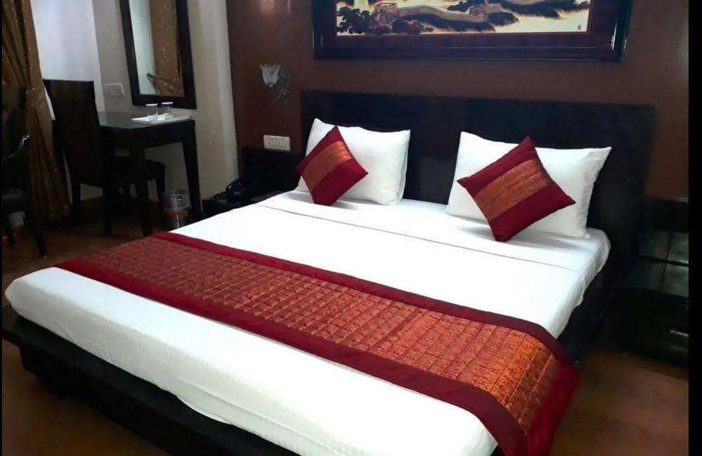 Hotel O Mid Town Delhi  Esterno foto