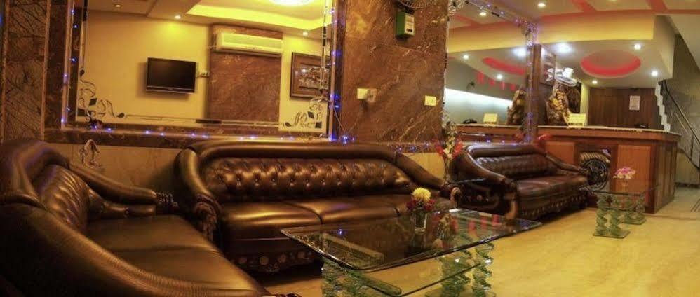 Hotel O Mid Town Delhi  Esterno foto
